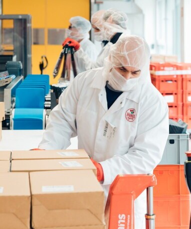 Mitarbeiter:in Verpackung in Teilzeit - Spätschicht, 1. Bild