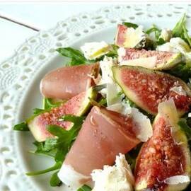 Rucolasalat mit Bergluftschinken Handl Tyrol